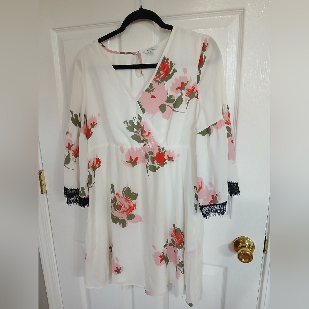 Candie's White and Pink Floral Pattern Dress Boho Fairy Cottage Whimsi Babydoll